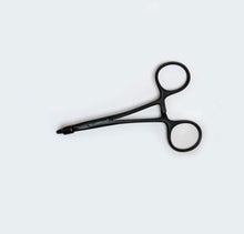 Load image into Gallery viewer, Forcep - fishing Pliers
